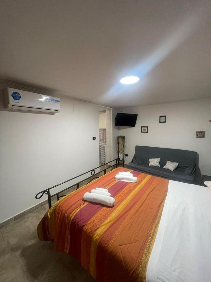 Апартаменты Bed & Breakfast Lipi Поццуоли Экстерьер фото